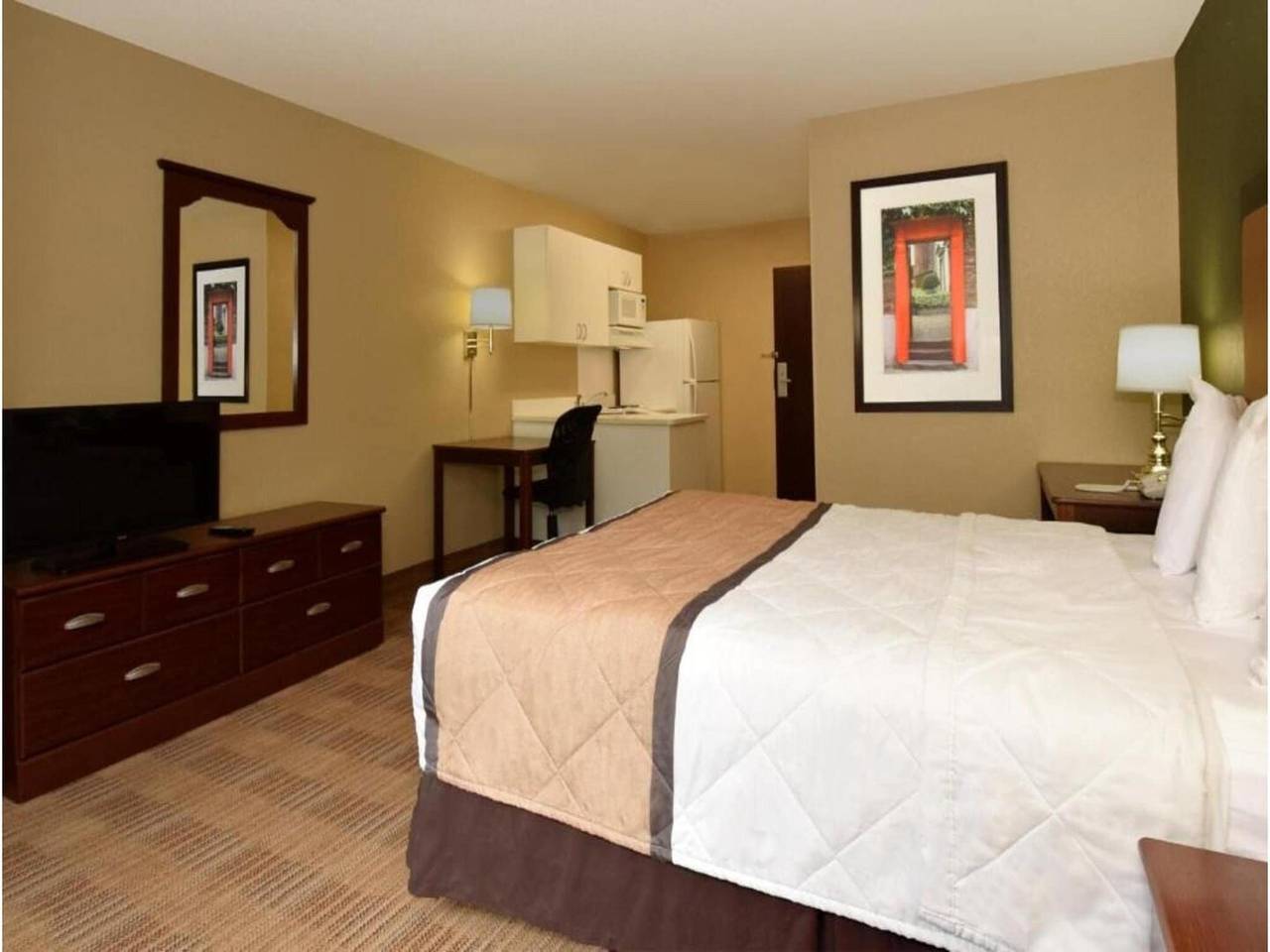 Appartement entier, 1 Très Grand Lit | Suite, Nsmk, Cuisine, Canapé-lit in Eagan, Comté de Dakota