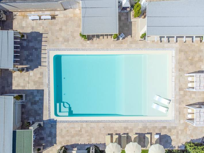 Villa Niraclo' in Torre Santa Sabina, Carovigno