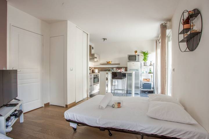 Estudio entero, Studio Difesa - Welkeys in Courbevoie, Altos del Sena