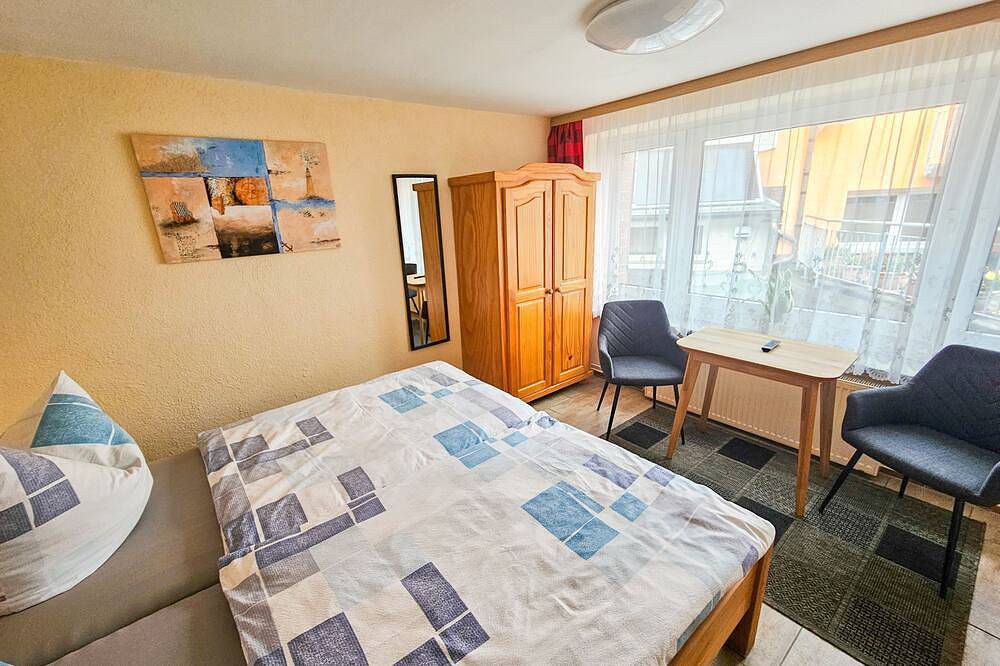 Zimmer 1 - Pension Kai in Ribnitz, Ribnitz-Damgarten