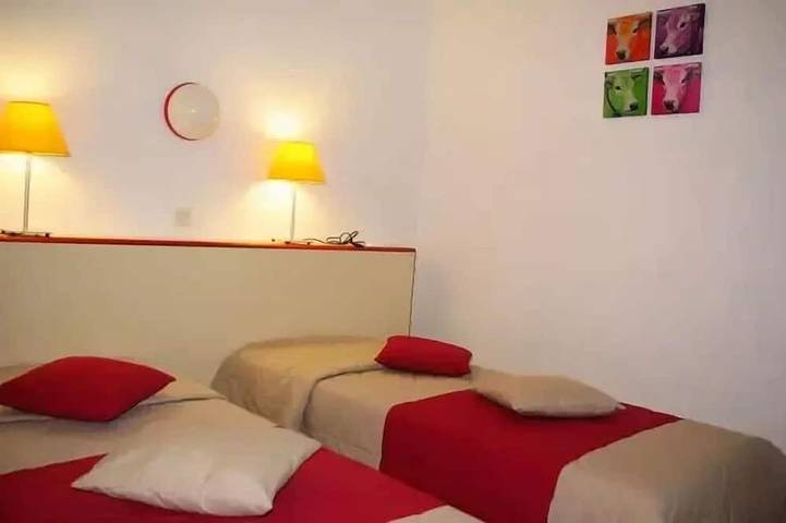 Villa pour 5 personnes, avec Terrasse dans L'Aubrac - 2