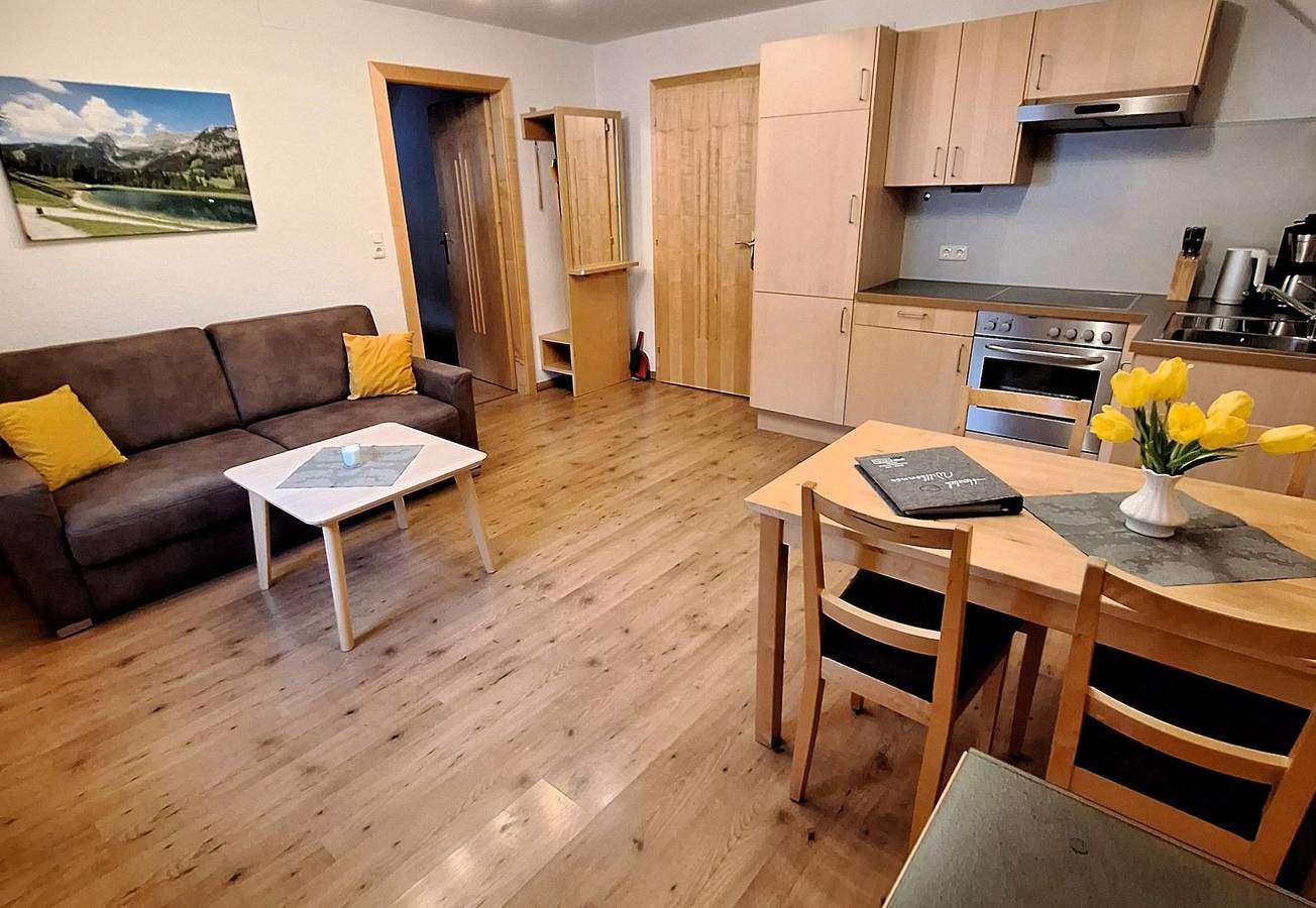 Ganze Ferienwohnung, Ferienwohnung für 4 Personen mit Ausblick in Roßleithen, Totes Gebirge