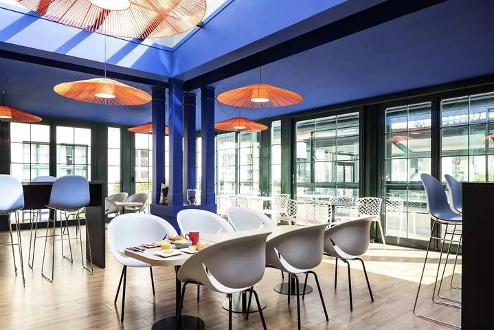 Gîte pour 4 personnes, avec piscine dans Torcy - 4