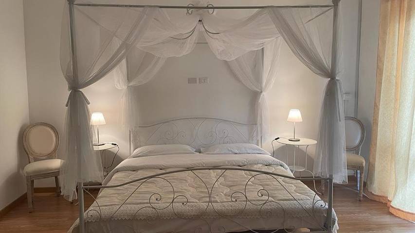 Gîte pour 2 personnes, avec terrasse et vue à Enna - 2