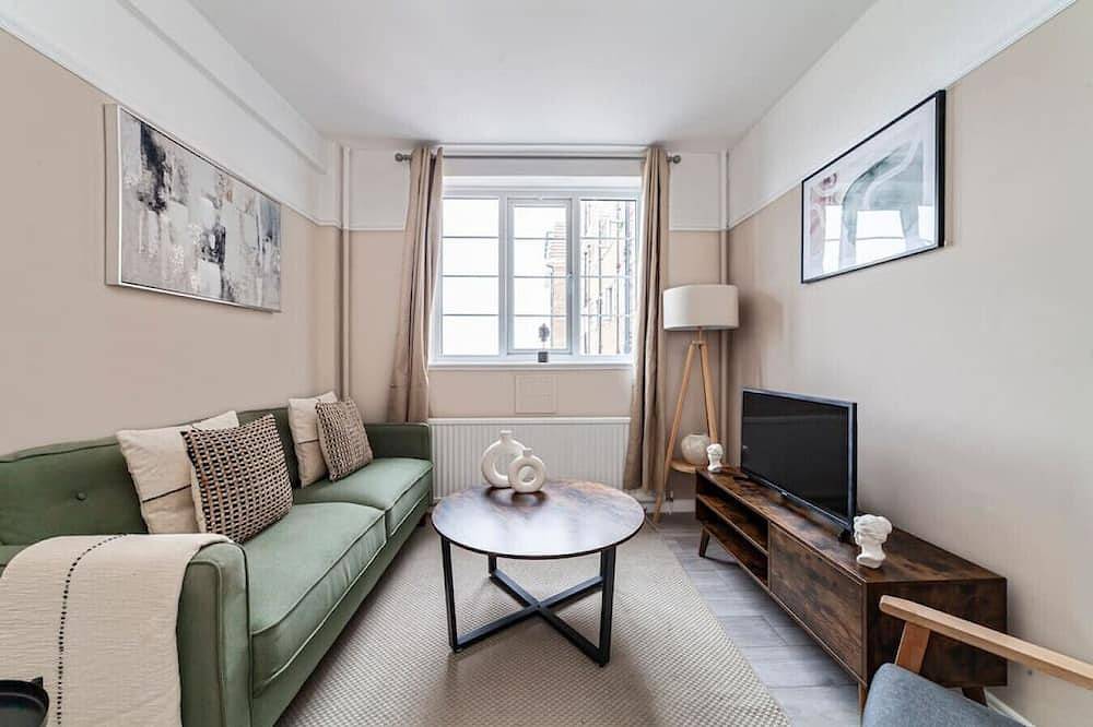 Apartment for 5 People in Bromley, London