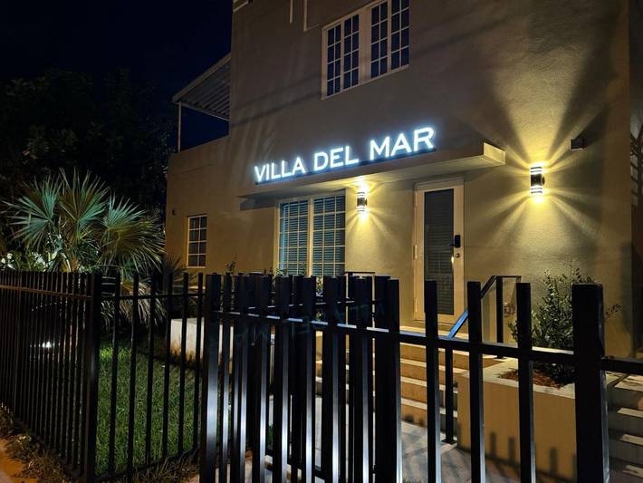 Villa pour 14 personnes, avec jacuzzi et piscine ainsi que sauna et jardin à Miami Beach - 4