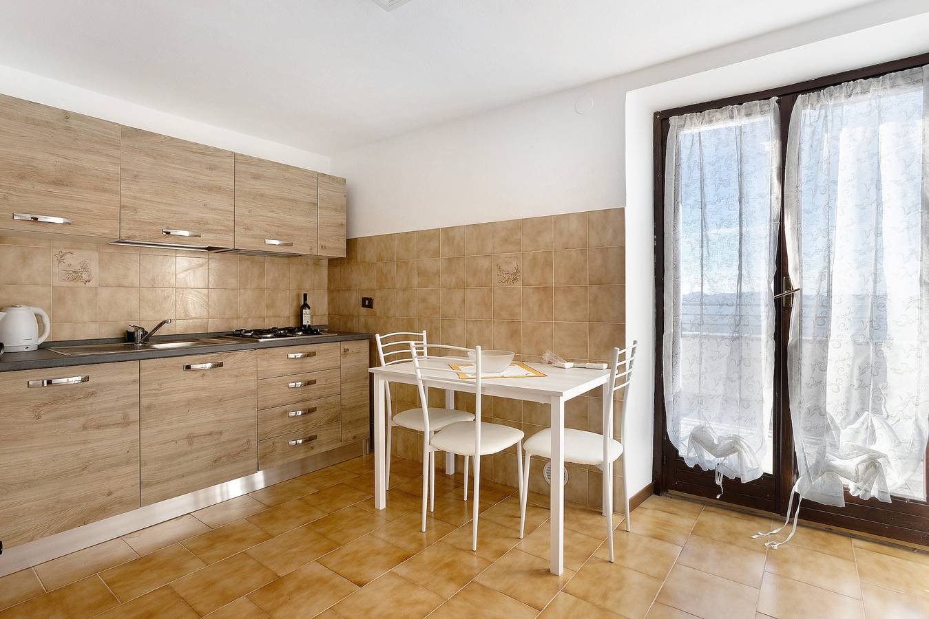Holiday Home 'La Casa di Andrea in Lunigiana' with Private Terrace, Shared Garden and Balcony in Agnino, Fivizzano