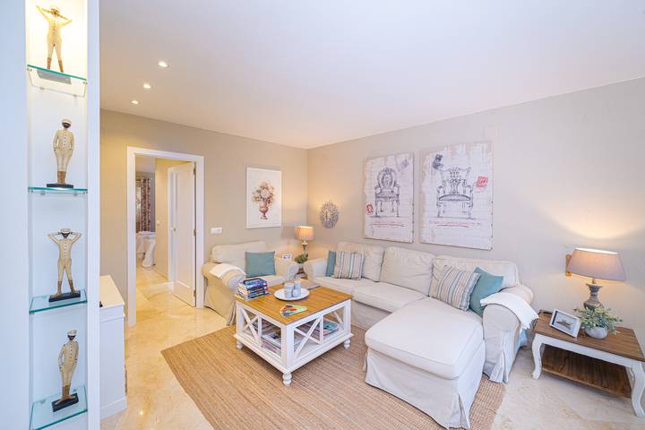Apartamento entero, "Luxurious Apartment in Altea" con piscina, Wi-Fi, jardín y terraza in Altea La Vella, Altea