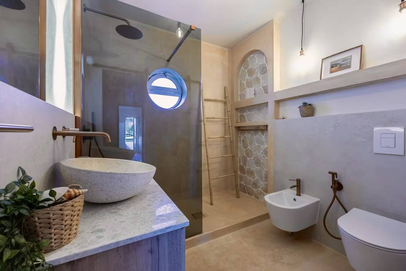 Apartamento inteiro, Apartamento de férias para 3 pessoas com varanda in Arrifana, Aljezur