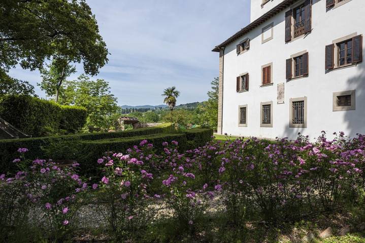 Villa Poggio Cherici by MMega  in Rignano sull'Arno, Valdarno