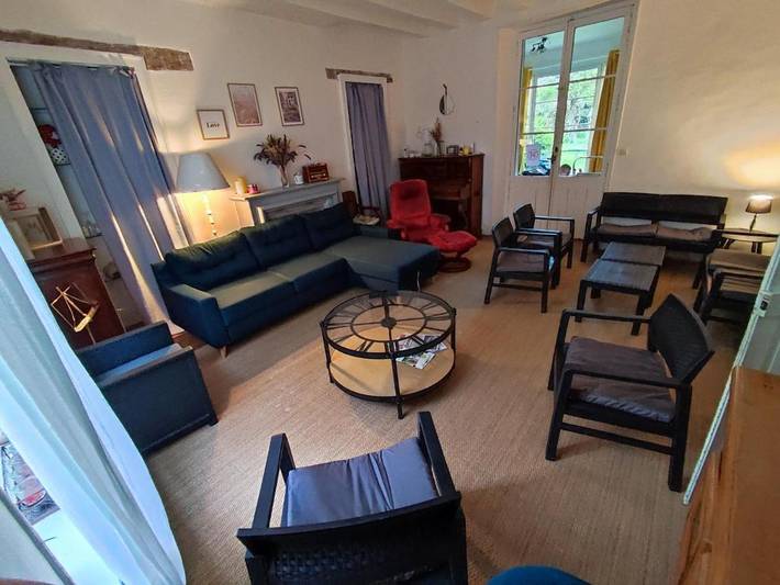 Maison d’hôte pour 2 personnes, avec Terrasse et Jardin à Courdemanche