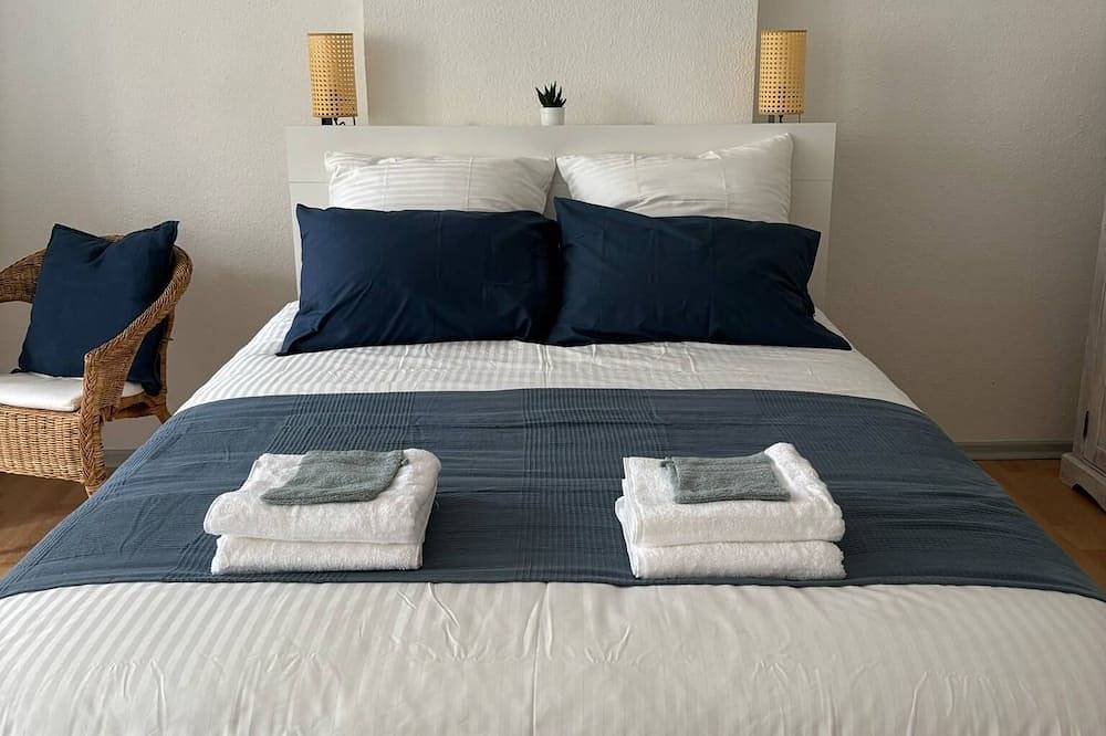 Entire apartment, L'Écrin - In the heart of the Dax thermal baths in Dax, Dax region