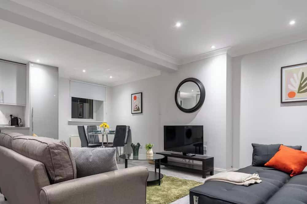 Ganze Wohnung, Apartment-Apartment-Eigenes Badezimmer in Nord Lanarkshire