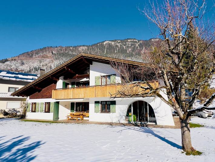 Ferienhaus für 8 Personen, mit Terrasse und Garten in Bludenz