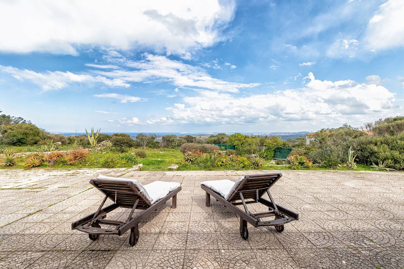 Encantadora "Villa Vista Mare Santa Teresa" en el Verde con vistas al mar, jardín y terraza in Capizza di Vacca, Santa Teresa Gallura (Municipality)