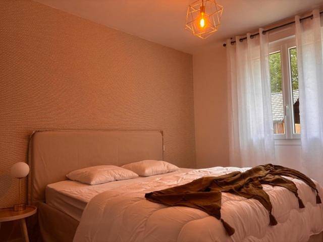 Location de vacances pour 8 personnes, avec jardin et piscine, animaux acceptés à Rodelle - 3