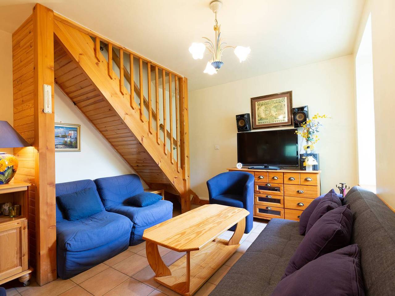 Chalet Duplex à Peyragudes – 3 Chambres, Cheminée, Terrasse, Près des Sentiers et Télécabine in Peyragudes, Pyrénées