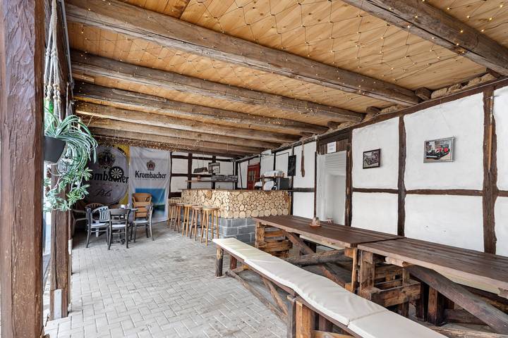 Ferienhaus 'Gruppenhaus-Osterhagen' mit privatem Pool, privater Terrasse und Sauna in Bad Lauterberg, Harzvorland