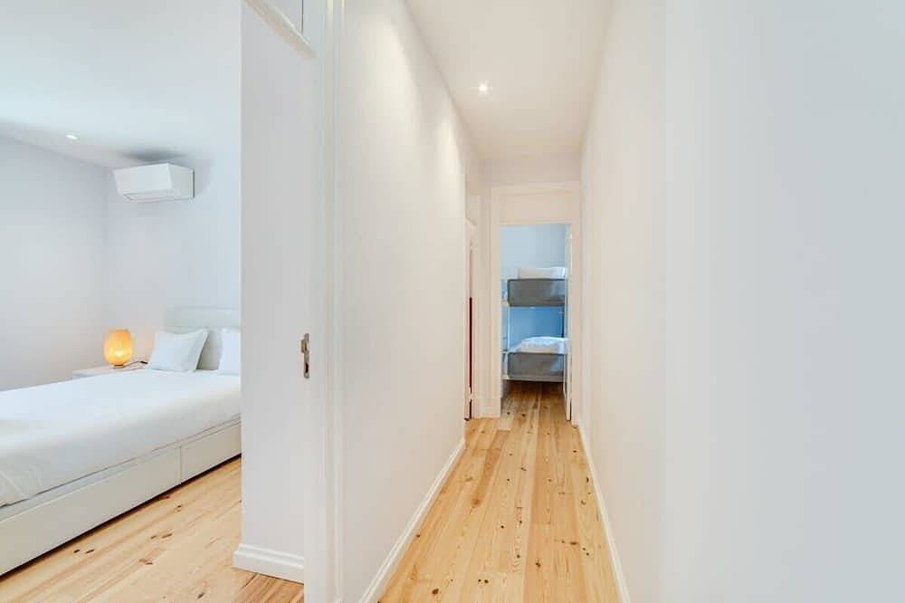 Apartamento inteiro, Calm Beachside Getaway 3Br Apartment in Estoril in Cascais e Estoril, Costa de Lisboa