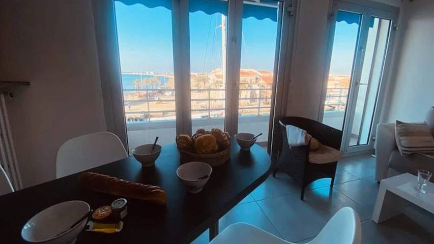 Gîte pour 5 personnes, avec terrasse dans Le Vieux Phare Du Grau Du Roi - 3