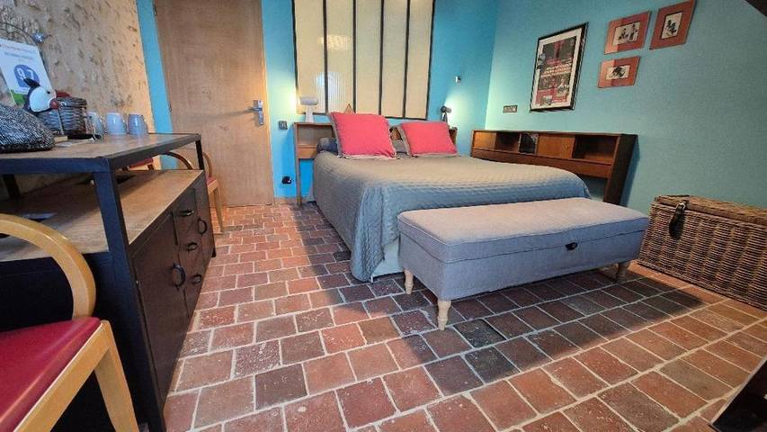 Chambre d’hôte pour 3 personnes, avec Terrasse ainsi que Jardin et Vue dans Lac des Bretonnieres