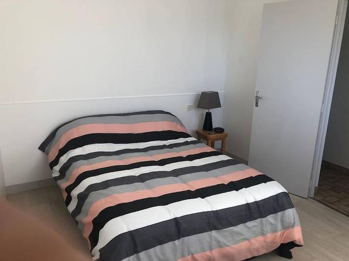 Location de vacances pour 5 personnes, avec jardin et terrasse dans Coglès - 4