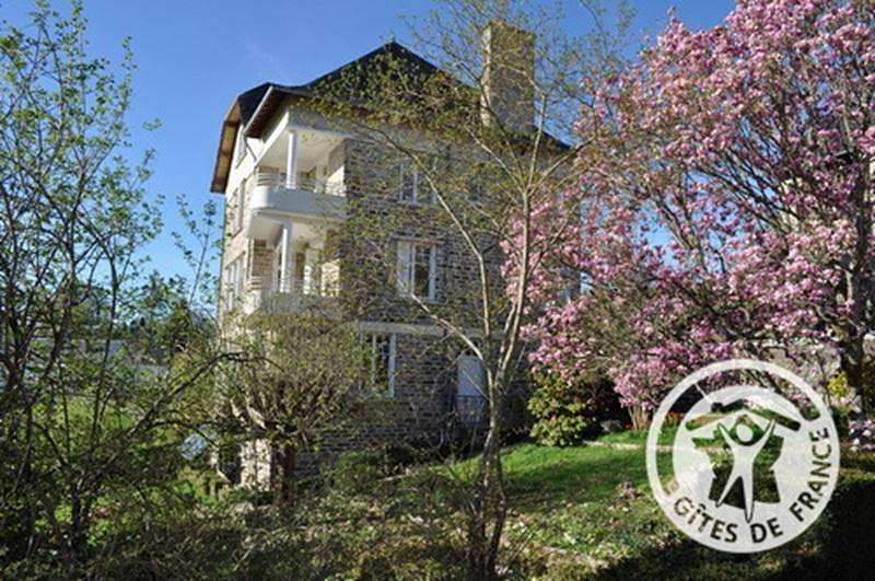 A  perle de vue in Uzerche, Tulle und Umgebung