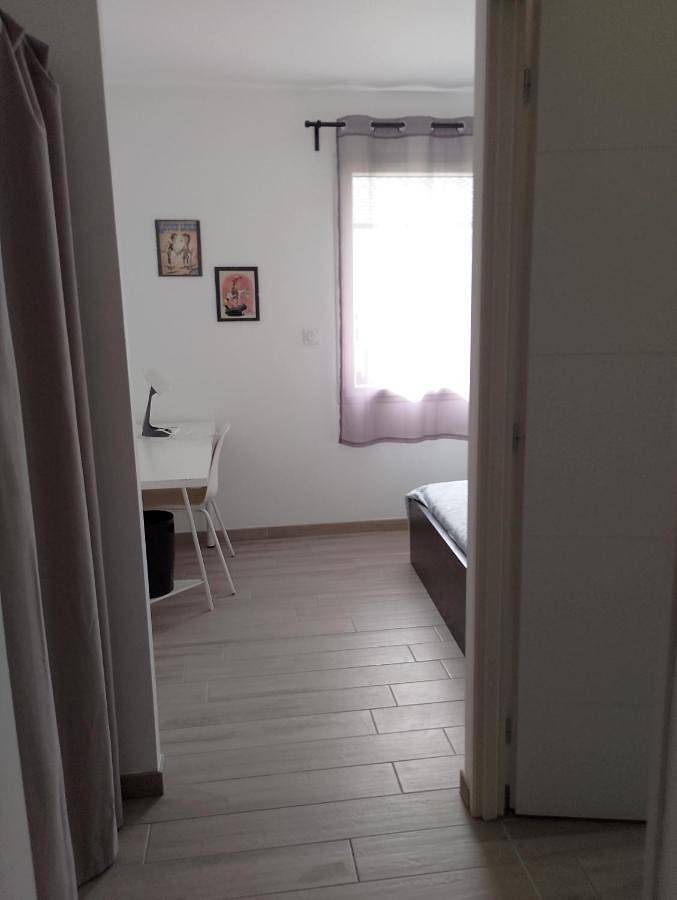 Gîte pour 2 personnes, avec terrasse et jardin à Valdivienne - 4