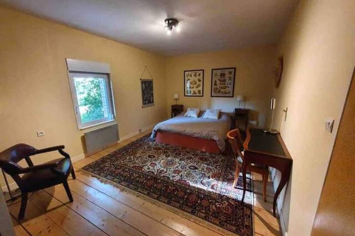 Location de vacances pour 5 personnes, avec jacuzzi et jardin à Bernay - 4