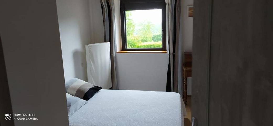 Location de vacances pour 9 personnes, avec jardin et terrasse à Lanmeur - 4