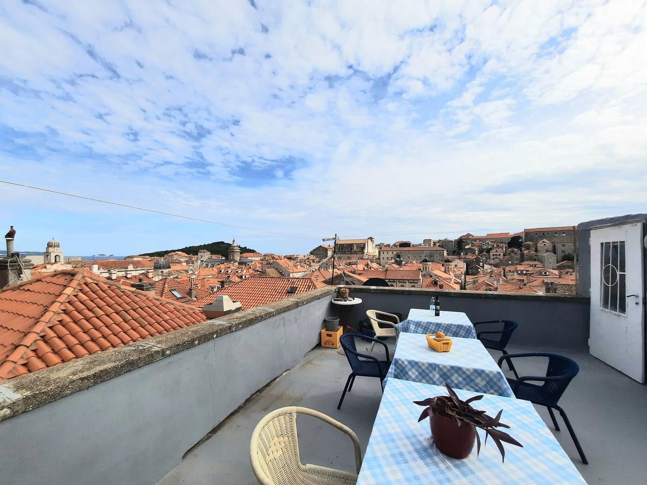 Rooms Kisic - Triple Room with Shared Bathroom in Dubrovnik, Grad Dubrovnik