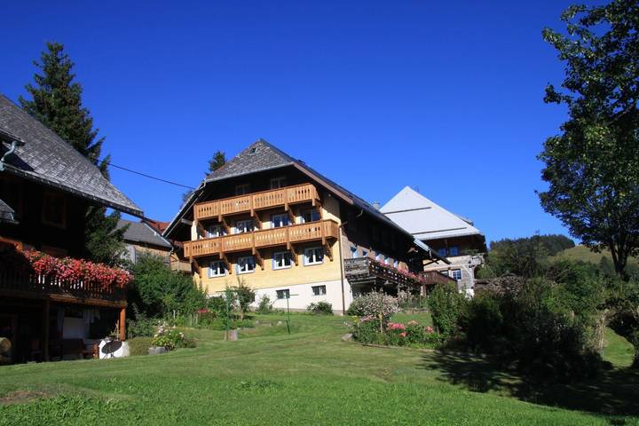 Ferienhaus für 12 Personen, mit Garten und Terrasse