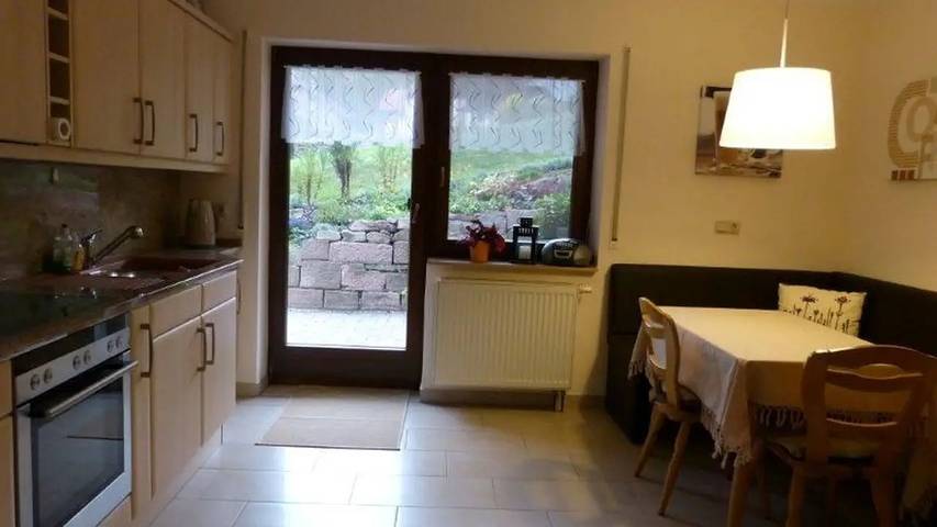 Ferienwohnung für 2 Personen, mit Balkon in Schmalkalden - 4