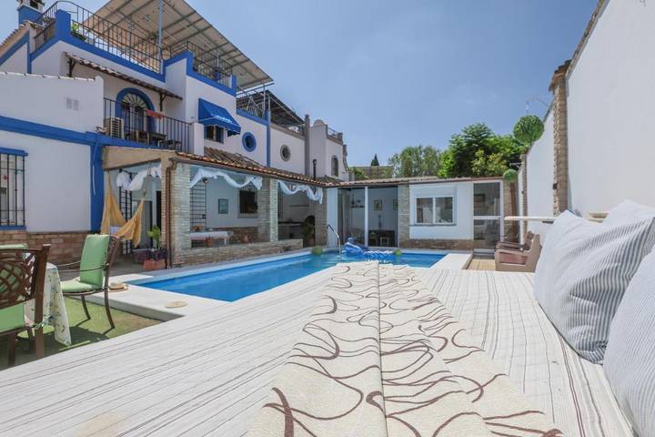 Chalet para 10 personas, con vistas y jardín además de piscina y piscina para niños, Se admiten mascotas en Provincia de Sevilla - 3