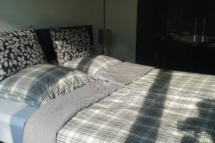 Ganze Wohnung, Ruhige, zentrale Neubau Ferienwohnung mit Charm an der Ach mit Stellplatz in Lindau, Bayerisch Schwaben