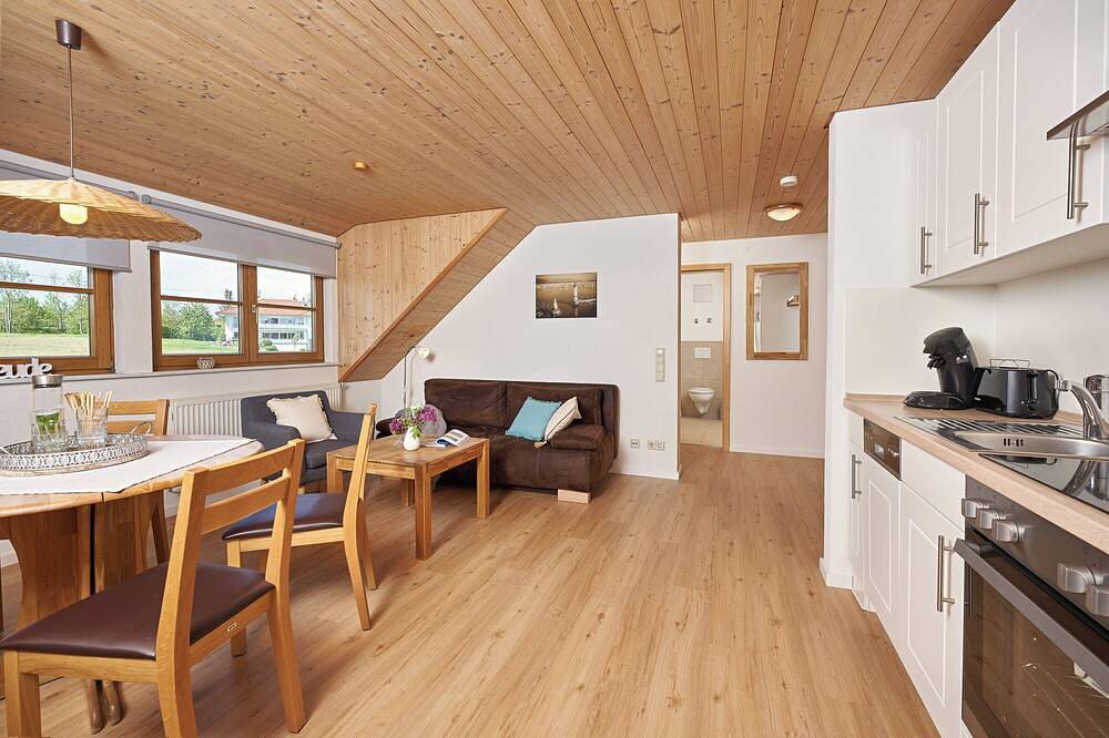 Ganze Wohnung, Landhaus Hoher Lindau, 55qm, 2 Schlafzimmer, max. 4 Personen in Oberteuringen, Region Bodensee-Oberschwaben