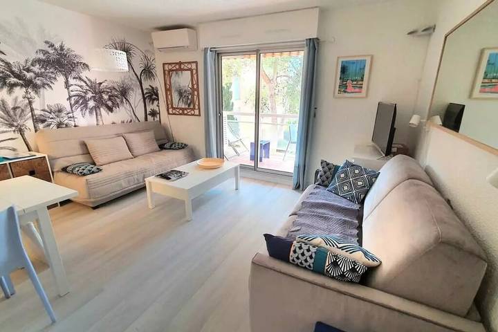 Studio für 3 Personen, mit Balkon und Terrasse in Bormes-les-Mimosas - 4