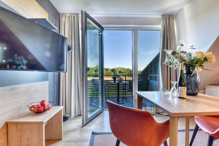 Ferienwohnung für 2 Personen, mit Balkon und Garten sowie Ausblick