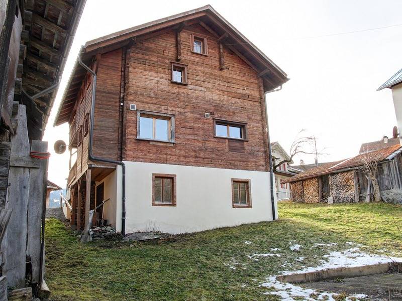 Ganze Ferienwohnung, Ferienhaus Mulin Vegl Sprecher, Waltensburg - 3.5 Zimmer Ferienhaus für max. 6 Pers. in Waltensburg/Vuorz Staziun, Waltensburg