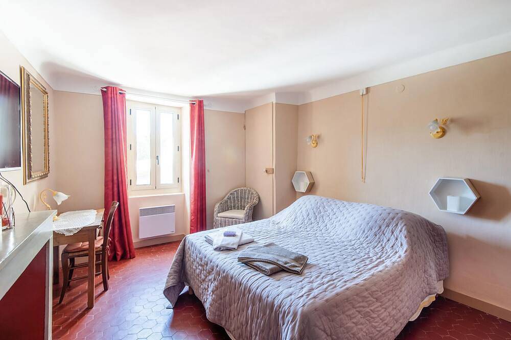 Awesome home in Saignon in Saignon, Regionaler Naturpark Luberon