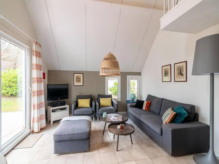 Location de vacances pour 6 personnes, avec piscine ainsi que terrasse et jardin à Daumazan-sur-Arize - 3