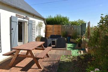 Gîte pour 4 personnes, avec jardin et balcon à Guimaëc