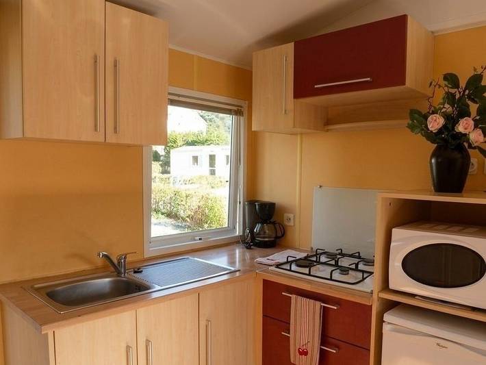 Camping des Bains - Mobilhome 4 personnes - Super Venus in Saint-Honoré-les-Bains, Parc naturel régional du Morvan