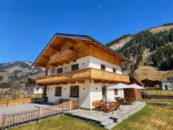 Ferienwohnung für 4 Personen, mit Terrasse und Garten in Rauris