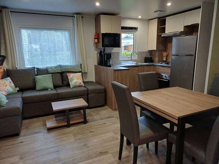 Mobil home pour 6 personnes, avec terrasse et jacuzzi à Pont-Aven - 4