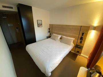 Hôtel pour 2 personnes, avec terrasse, animaux acceptés à Orvault