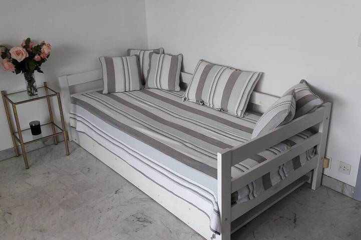 Gîte pour 3 personnes, avec terrasse à Le Cannet - 2