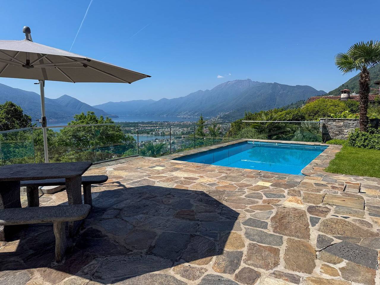 Vakantiehuis voor 6 personen met balkon in Minusio, Ticino Alpen en Verbano