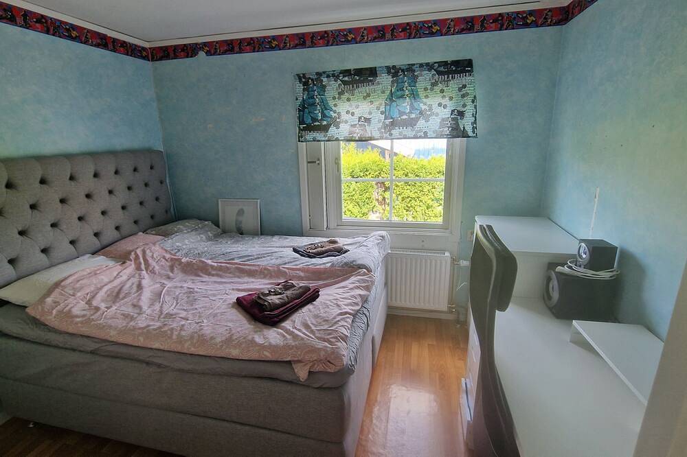 Modern Villa With Lovely Garden Near T Bana And Stockholm City in Schwedische Ostsee