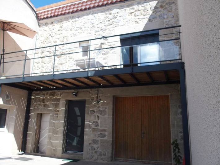 Gîte pour 4 personnes, avec Balcon à Saint-Romain-de-Lerps